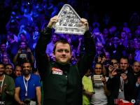 赛地聚焦——德甲窗口期热度飙升；波尔图防线松动；底气十足；年轻球员得到机会的简单介绍-开云官网